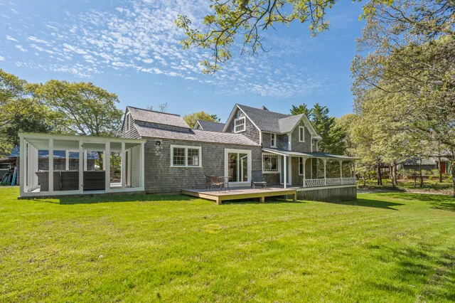 $2,495,000 | 16 Atlantic Avenue, Oak Bluffs, MA 02557