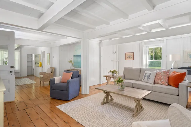 $2,495,000 | 16 Atlantic Avenue, Oak Bluffs, MA 02557