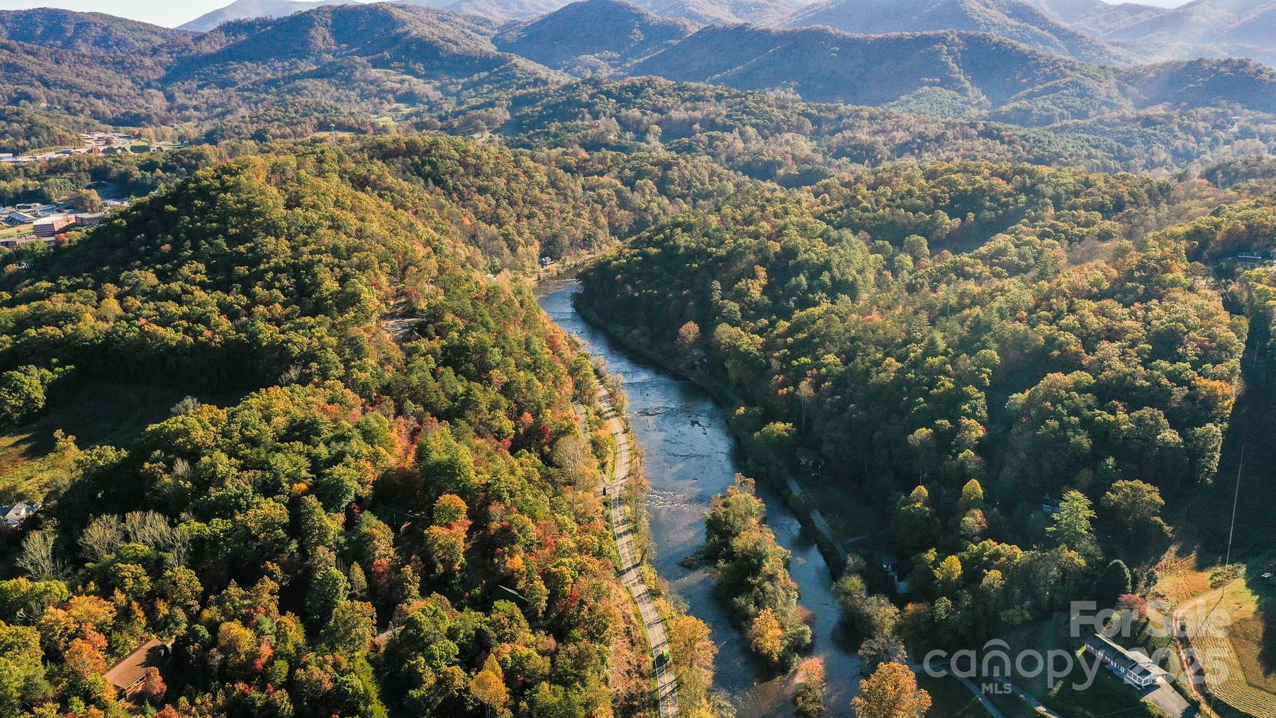 1048 South River Road Sylva, NC 28779 - Photo 35 of 42