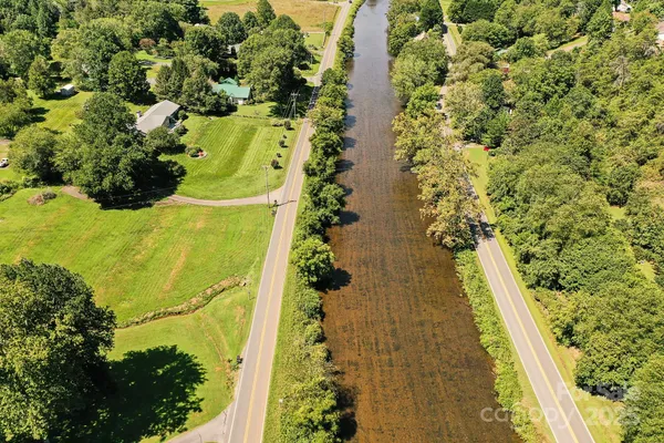 $875,000 | 1048 South River Road, Sylva, NC 28779