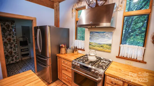 $790,000 | 1048 South River Road, Sylva, NC 28779