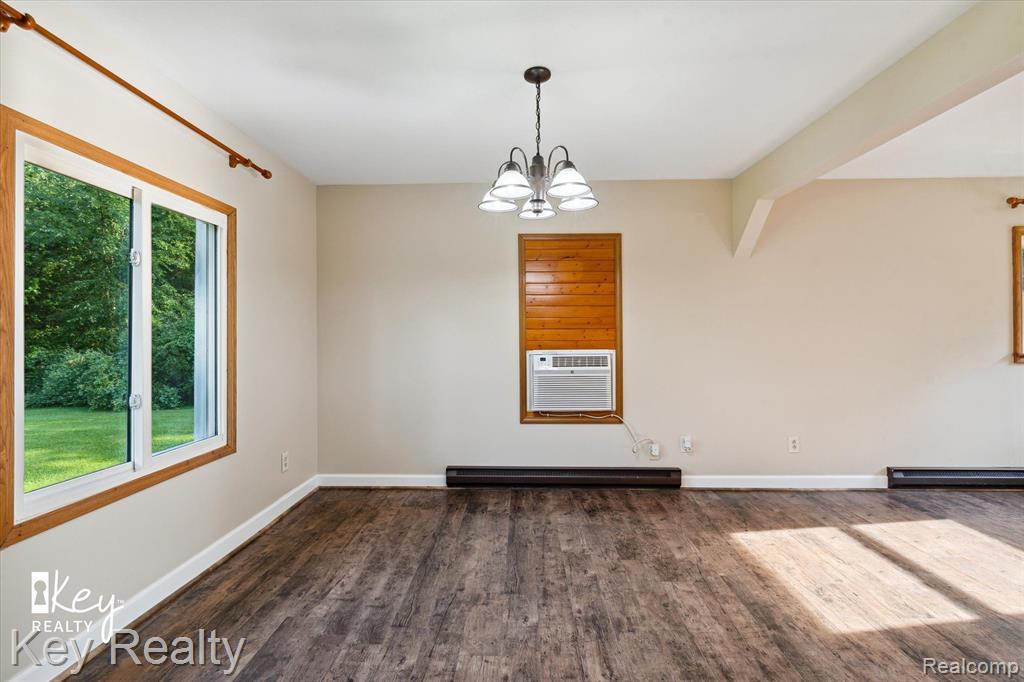 21390 Elwell Road Belleville, MI 48111 - Photo 14 of 41 Gallery Image 14