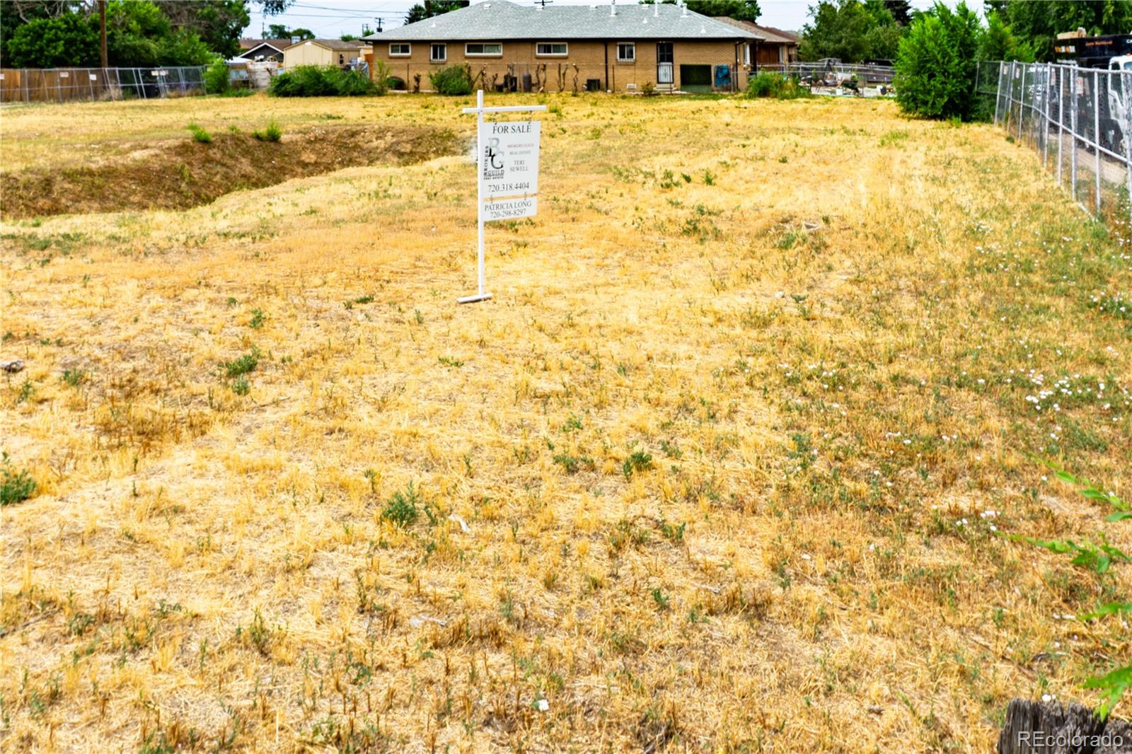 3601 Grape Street Denver, CO 80207 - Photo 5 of 10 a view of swimming pool