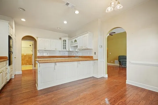 $850,000 | 2840 Joe Frank Harris Parkway Northwest, Cartersville, GA 30121