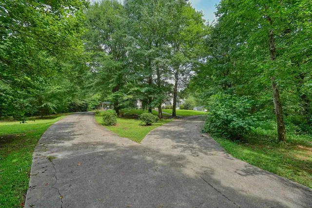 $850,000 | 2840 Joe Frank Harris Parkway Northwest, Cartersville, GA 30121