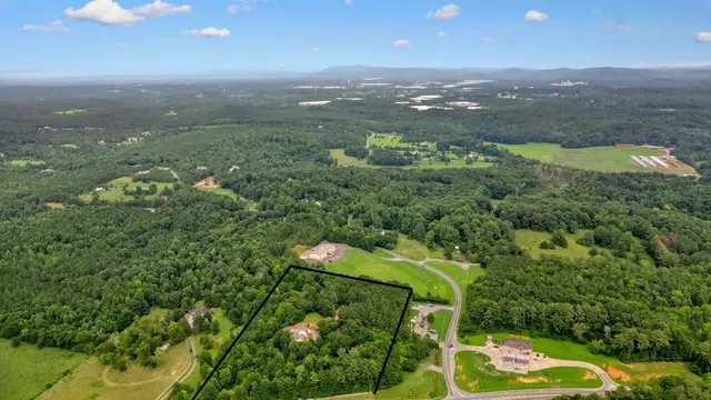 $850,000 | 2840 Joe Frank Harris Parkway Northwest, Cartersville, GA 30121