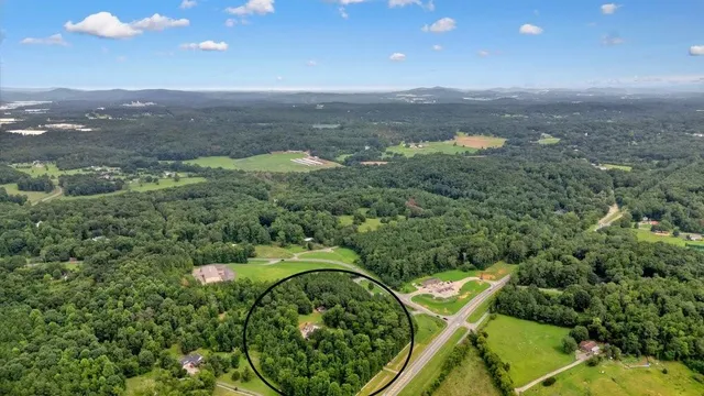 $850,000 | 2840 Joe Frank Harris Parkway Northwest, Cartersville, GA 30121