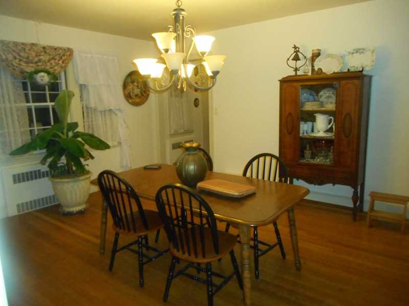 36 Torrey Road Cumberland, RI 02864 - Photo 10 of 22 Dining Room.