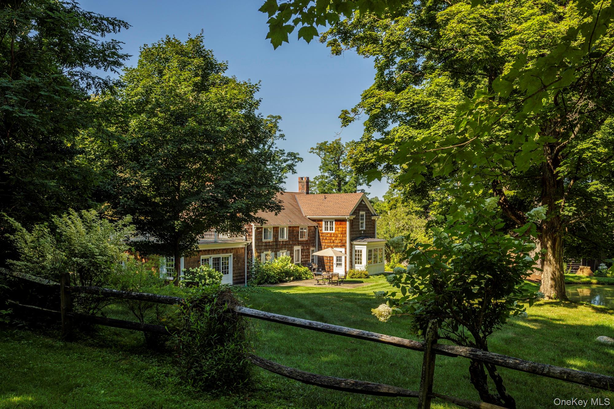 425 Camby Road Millbrook, NY 12545 - Photo 4 of 39 a front view of a house with garden