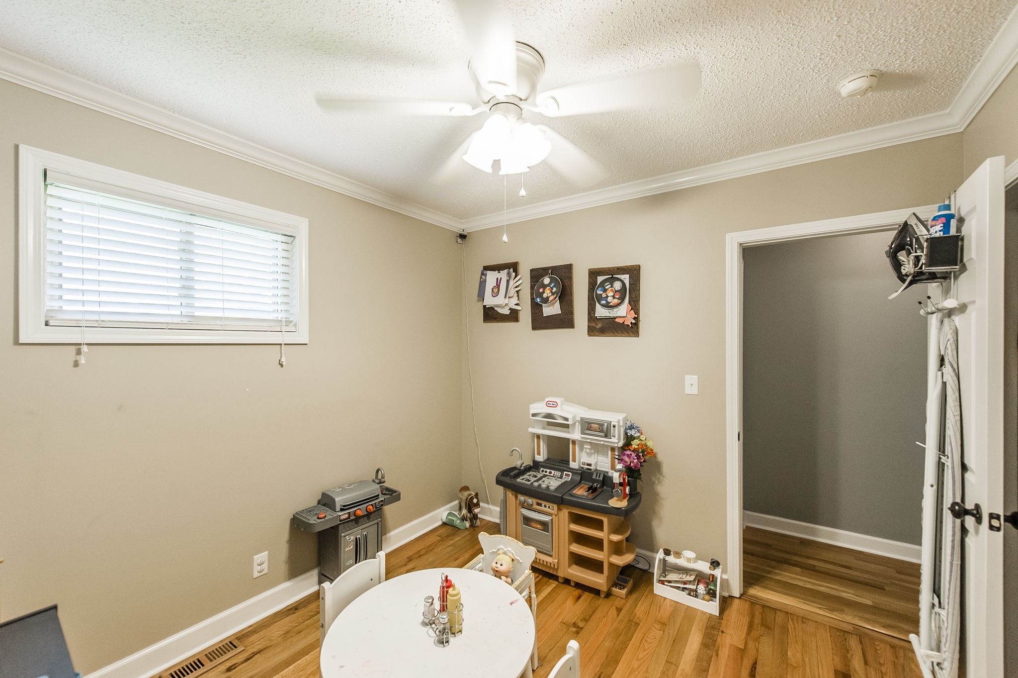 4131 Corbin Sneed Road Springfield, TN 37172 - Photo 38 of 52 wooden floor with table and a workspace