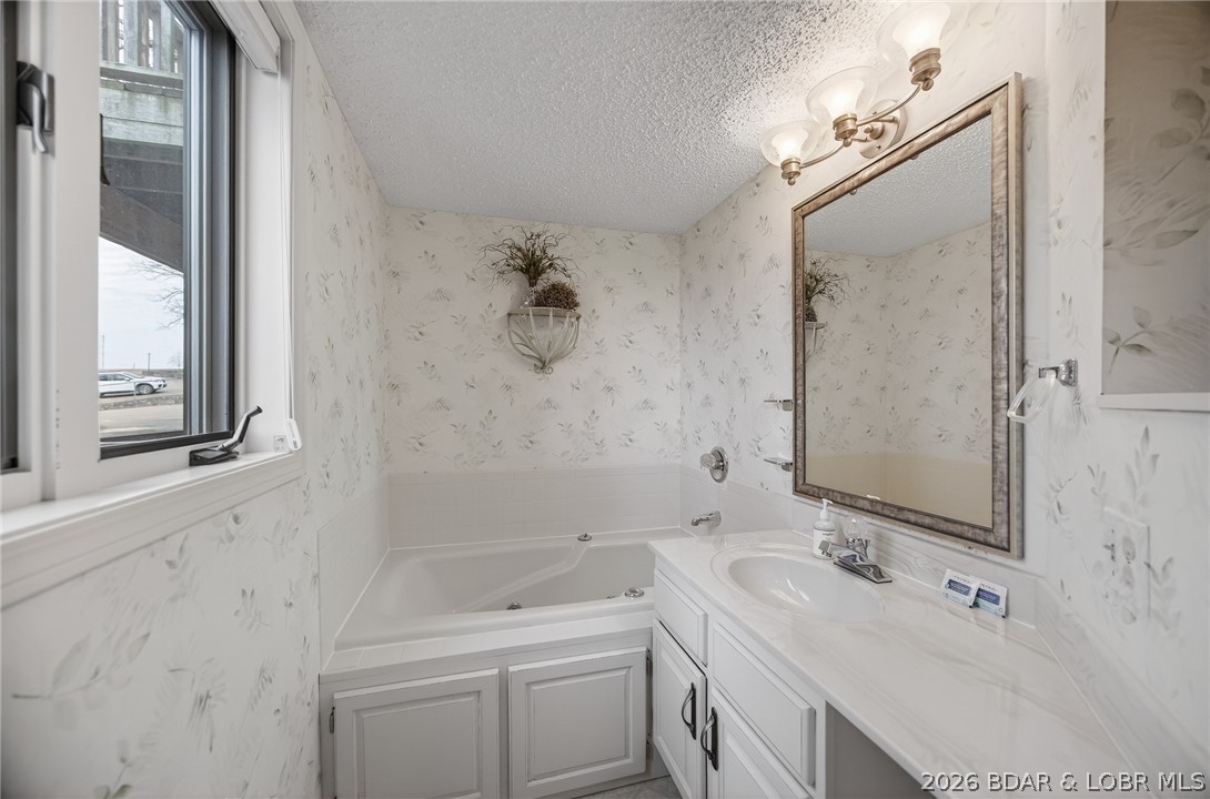 1165 Jeffries Road, Unit A1 Osage Beach, MO 65065 - Photo 15 of 51