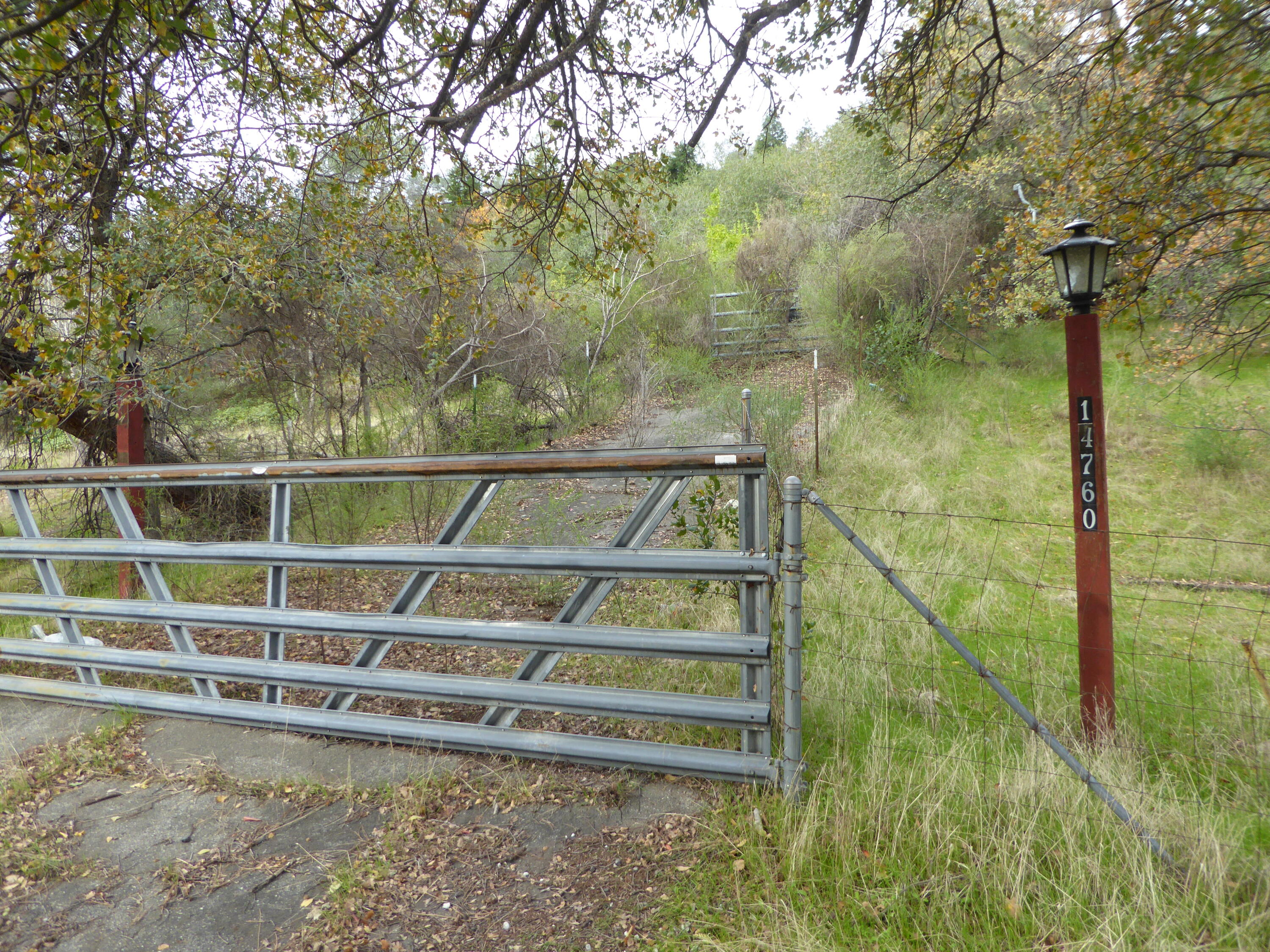 14760 Ravine Road Redding, CA 96003 - Photo 3 of 12 P1120378