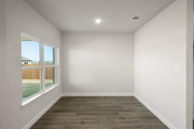 $345,990 | 218 Briarwood Drive, Nevada, TX 75173