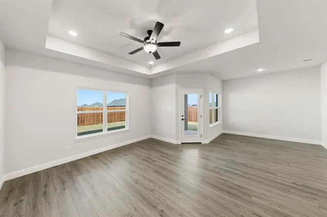 $345,990 | 218 Briarwood Drive, Nevada, TX 75173