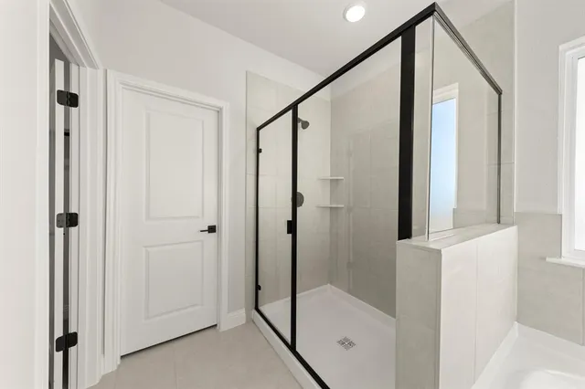 $345,990 | 218 Briarwood Drive, Nevada, TX 75173