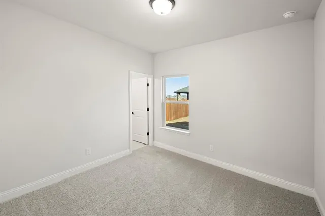 $345,990 | 218 Briarwood Drive, Nevada, TX 75173