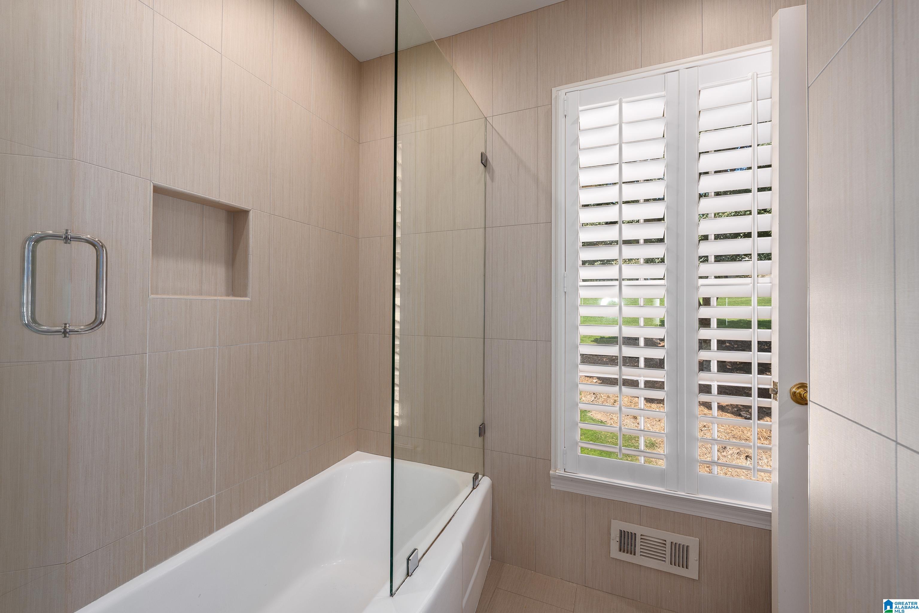 3665 Spring Valley Road Mountain Brook, AL 35223 - Photo 19 of 36