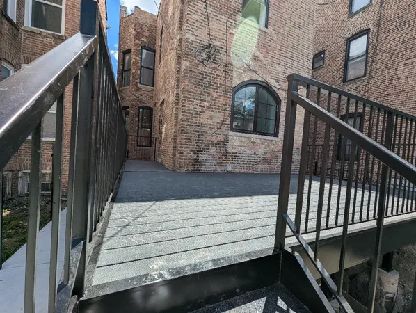 $2,285,000 | 2150 West Monroe Street, Chicago, IL 60612