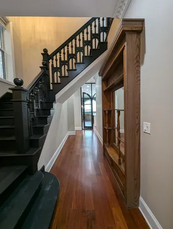 $2,285,000 | 2150 West Monroe Street, Chicago, IL 60612