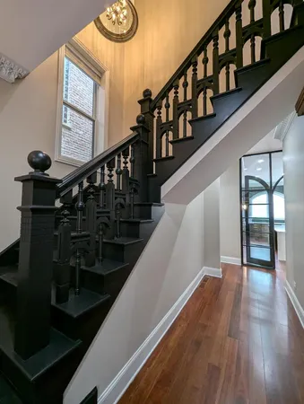 $2,285,000 | 2150 West Monroe Street, Chicago, IL 60612