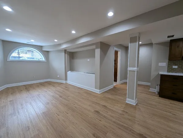 $2,285,000 | 2150 West Monroe Street, Chicago, IL 60612