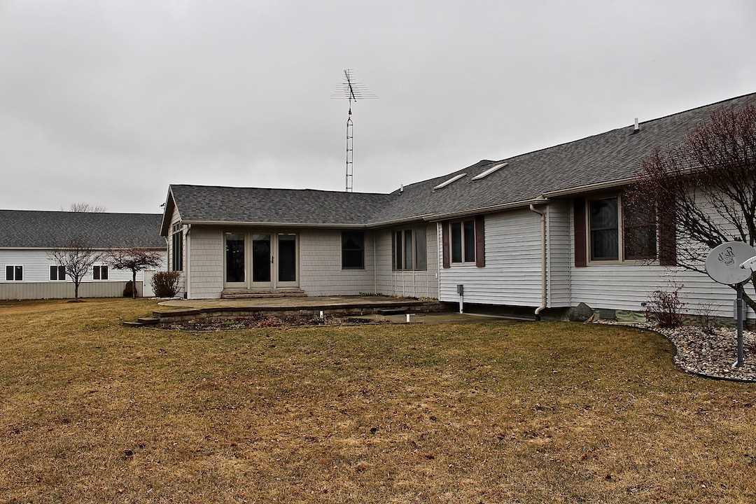7770 South Meridian Road Mount Pleasant, MI 48858 - Photo 34 of 34 1855055-34.JPG