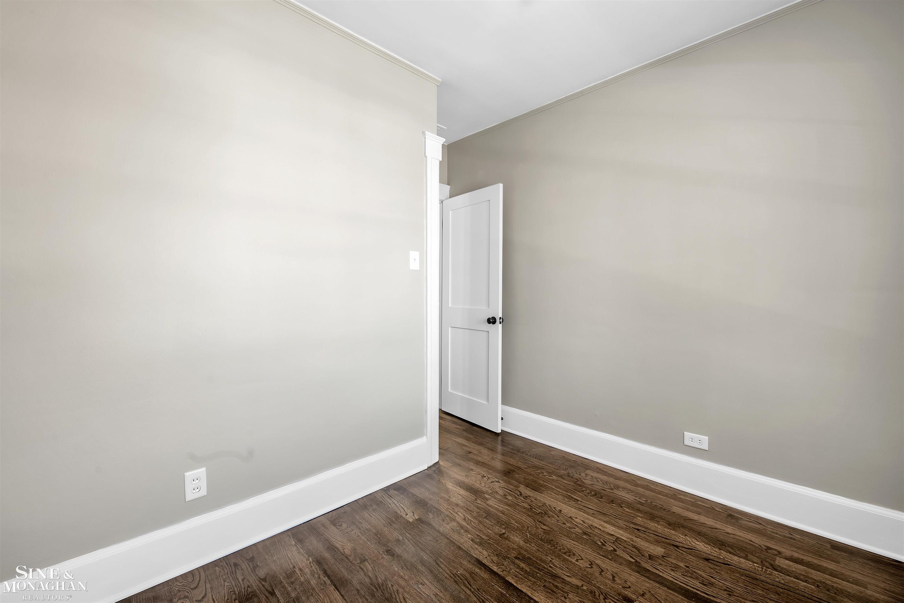 866 Nottingham Road, Unit 2S Grosse Pointe, MI 48230 - Photo 10 of 18