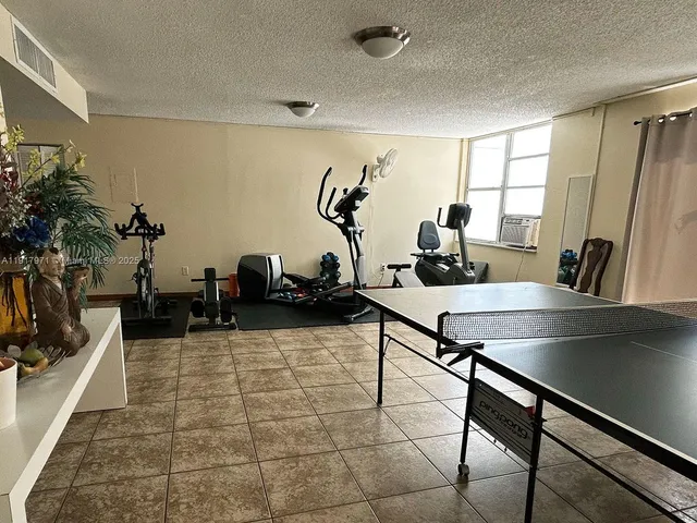 $390,000 | 899 West Avenue, Unit 3M, Miami Beach, FL 33139