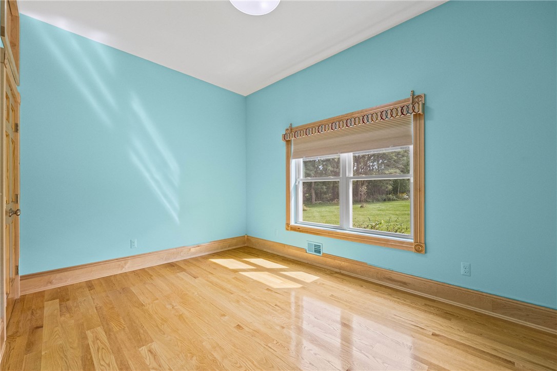 8293 Lake Street Road Le Roy, NY 14482 - Photo 23 of 50 Gallery Image 23