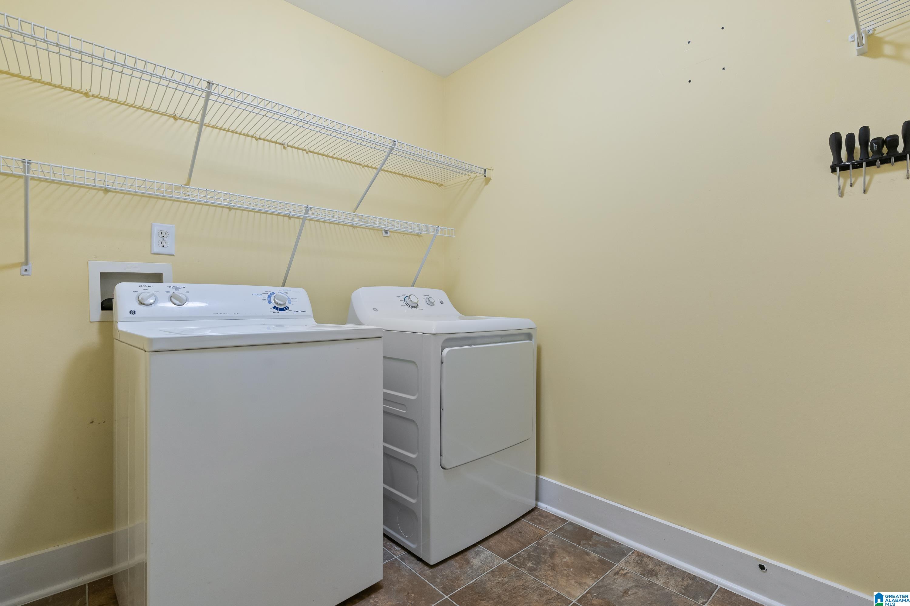 142 Falling Waters Lane Alabaster, AL 35114 - Photo 26 of 36