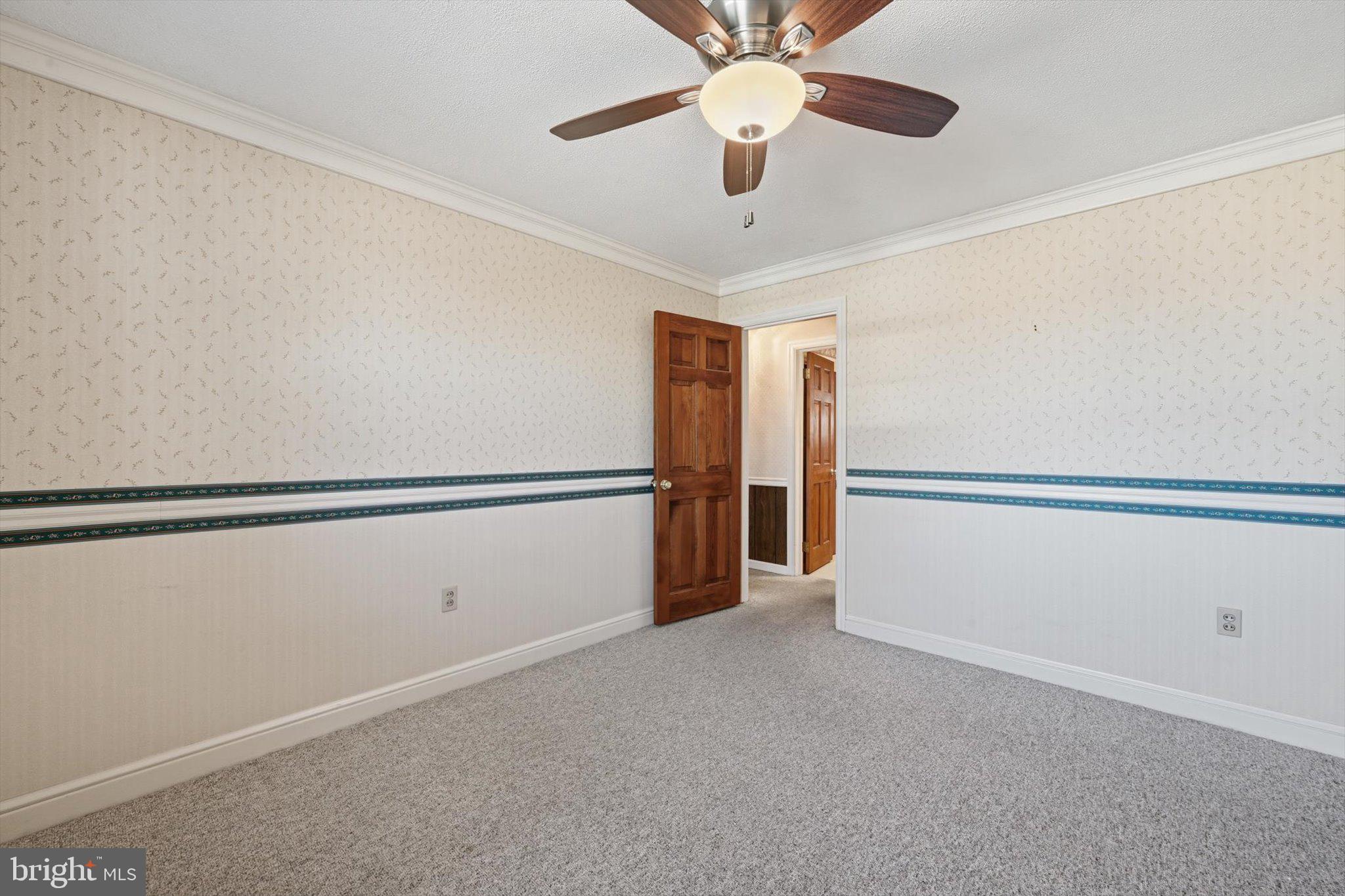 535 South 6th Street Denver, PA 17517 - Photo 21 of 41 a view of an empty room with a window