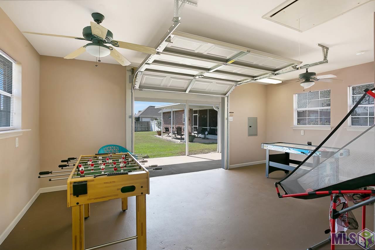 16438 Jay Road Prairieville, LA 70769 - Photo 26 of 31 Gallery Image 26