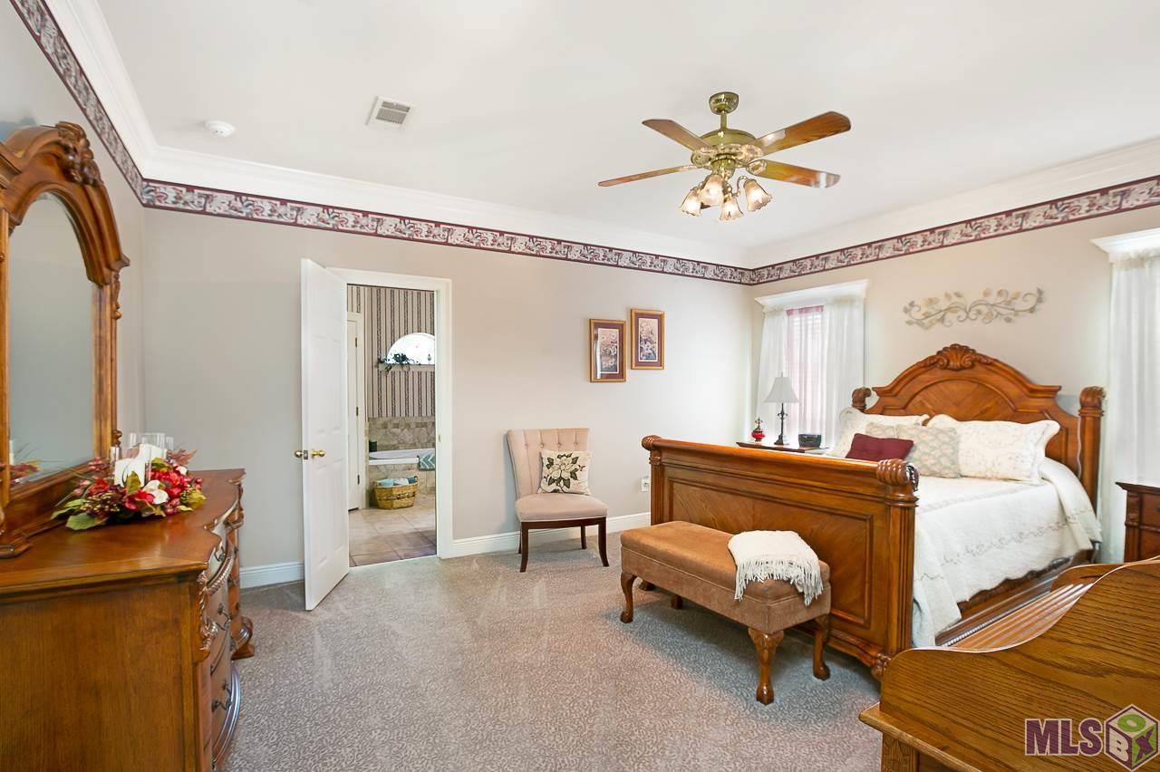 16438 Jay Road Prairieville, LA 70769 - Photo 10 of 31 Gallery Image 10