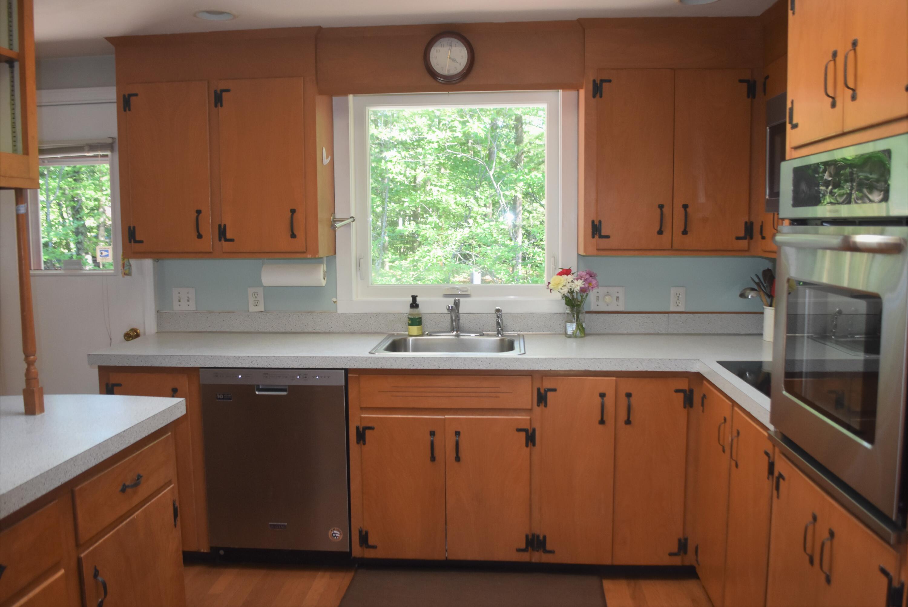 92 Four Winds Road Portland, ME 04102 - Photo 16 of 57 DSC_0375