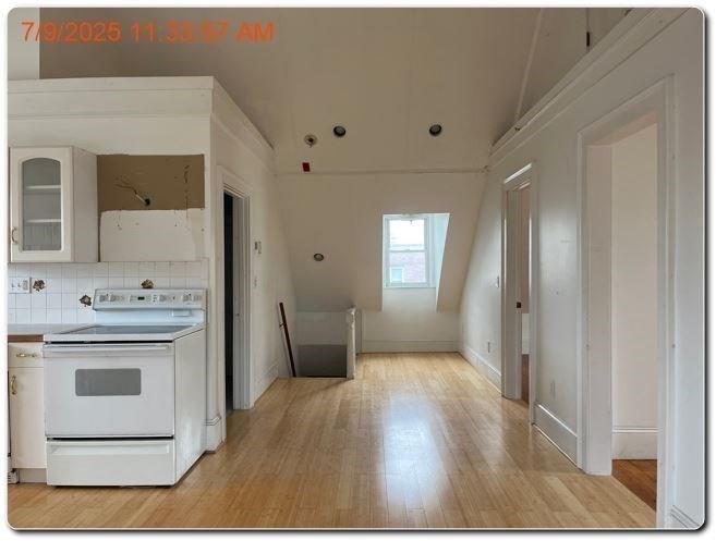 13 Portland Street, Unit 4 Lynn, MA 01902 - Photo 5 of 18