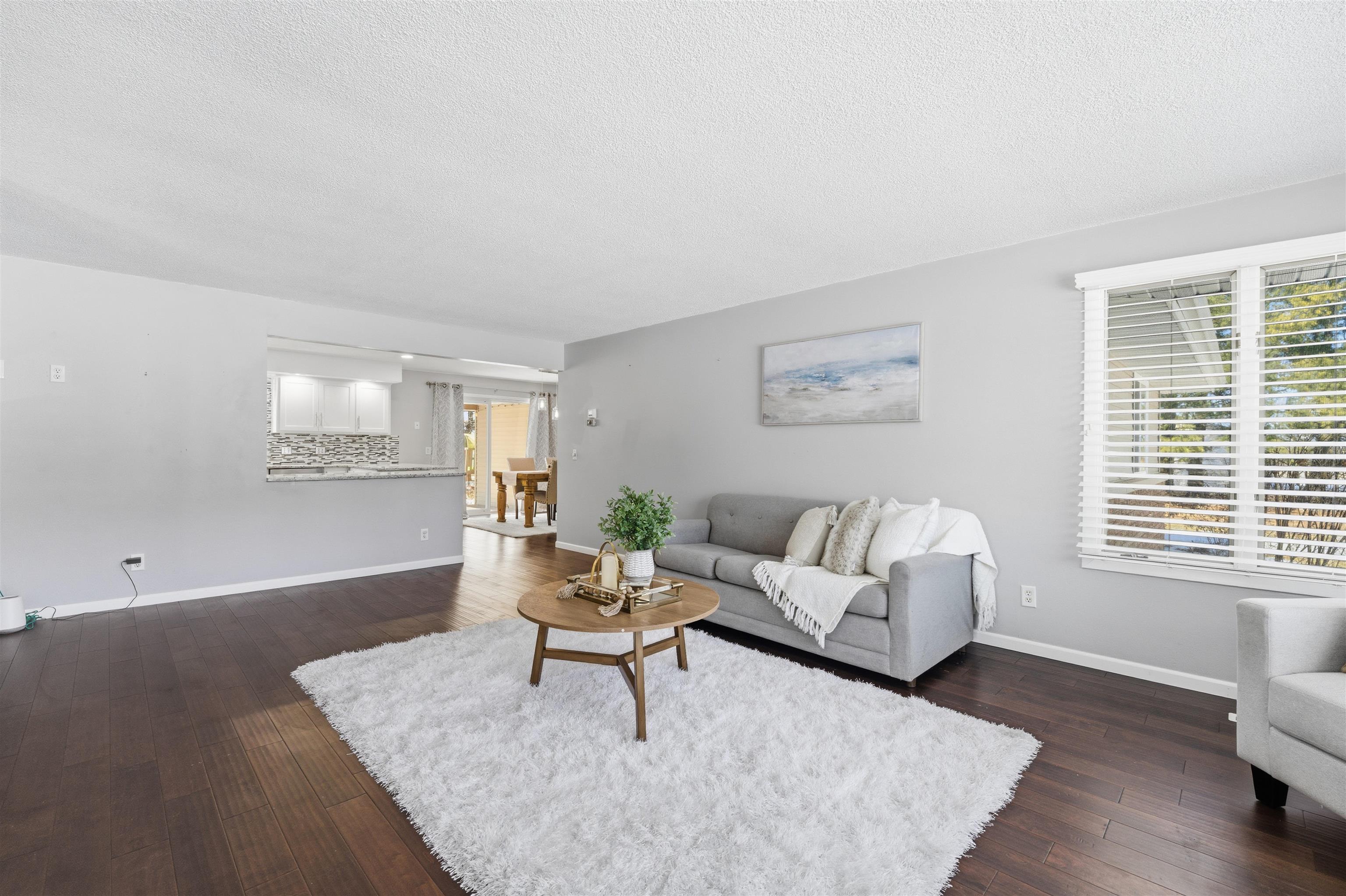 N5271 Rexford Road Shiocton, WI 54170 - Photo 4 of 32