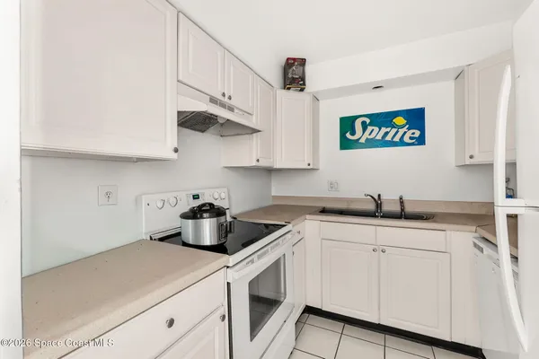 $1,600,000 | 1592 Jimmy Buffett Mem Highway, Satellite Beach, FL 32937