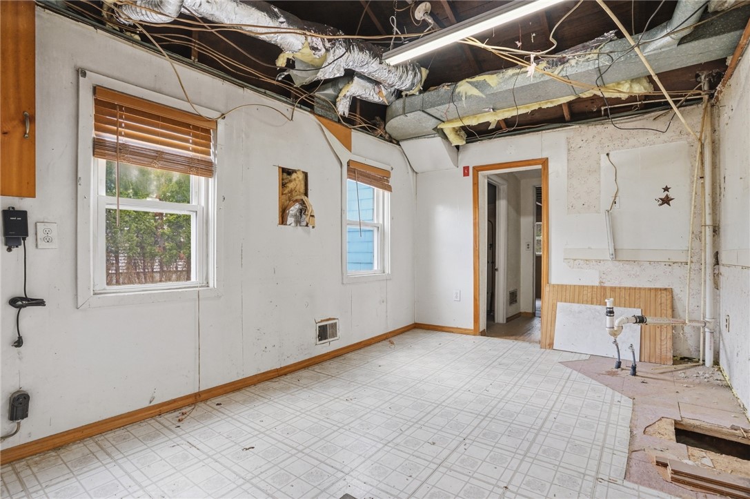 145 Echo Road Glocester, RI 02814 - Photo 4 of 29