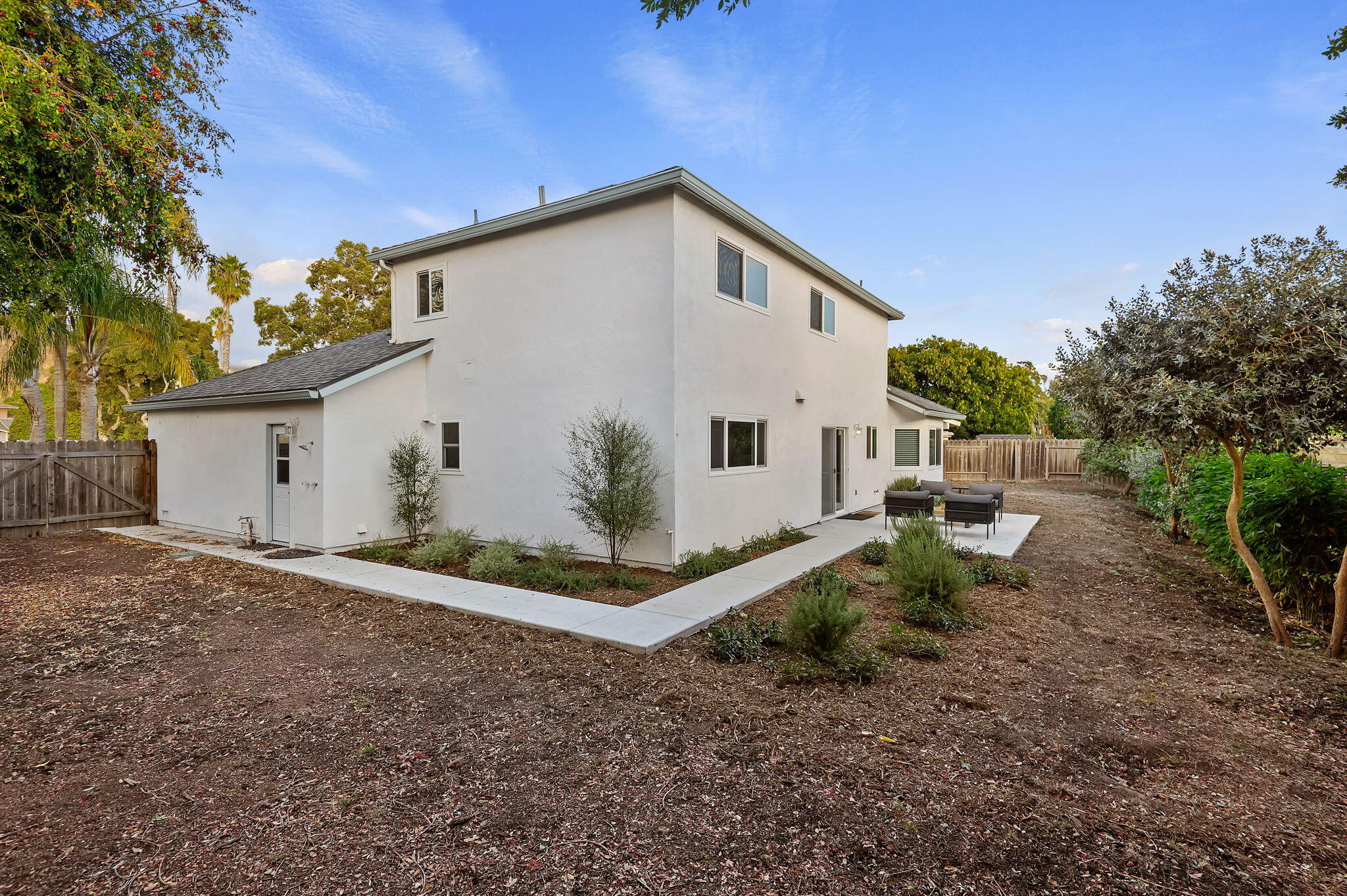 1300 Taranto Circle Carpinteria, CA 93013 - Photo 7 of 10 Exterior - Backyard