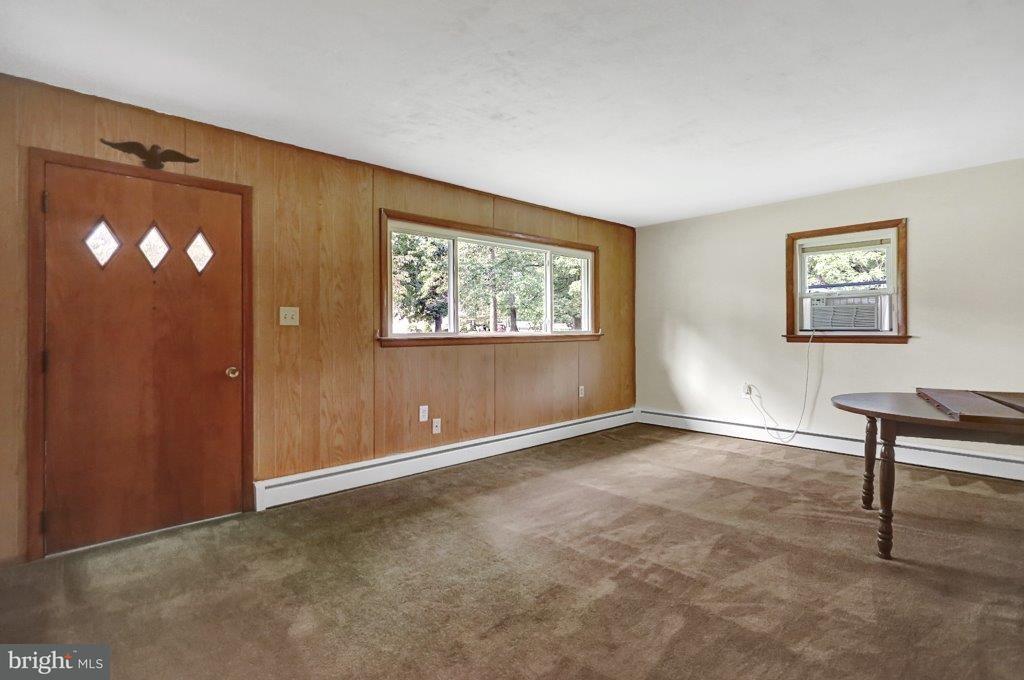 1017 Locust Grove Road Middletown, PA 17057 - Photo 4 of 21 Gallery Image 4