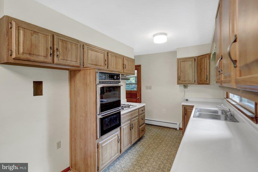 1017 Locust Grove Road Middletown, PA 17057 - Photo 9 of 21 Gallery Image 9