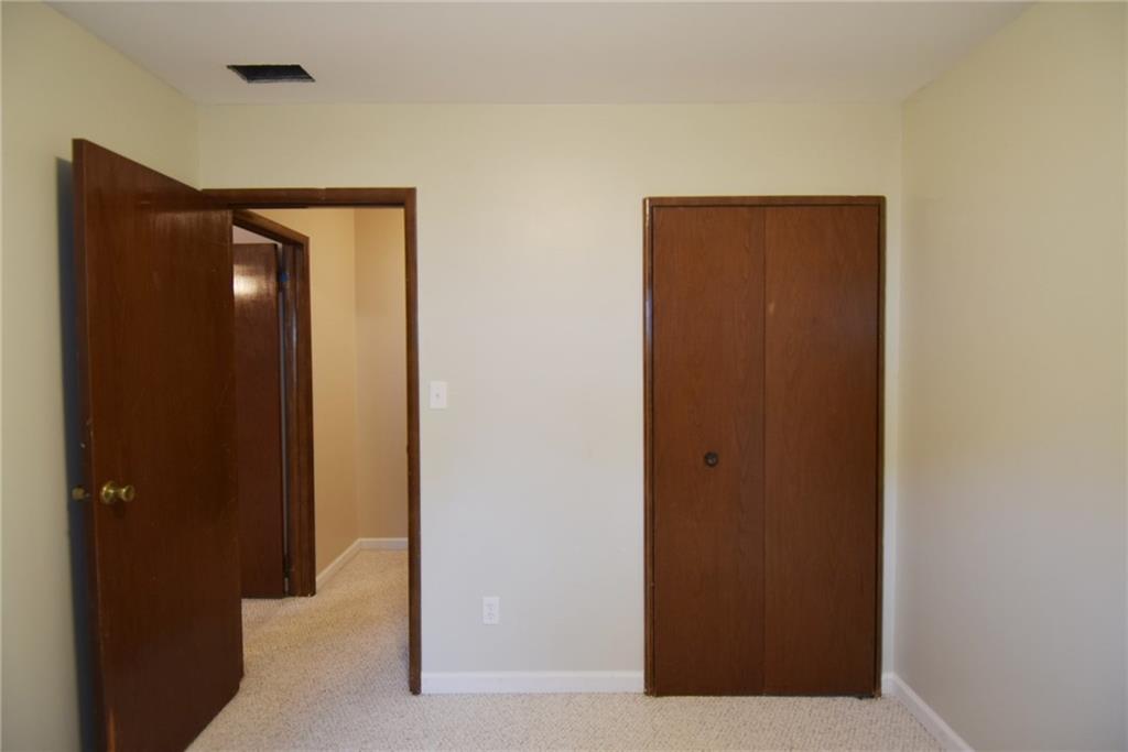 8253 Railroad Road Indianapolis, IN 46217 - Photo 15 of 22 Gallery Image 15