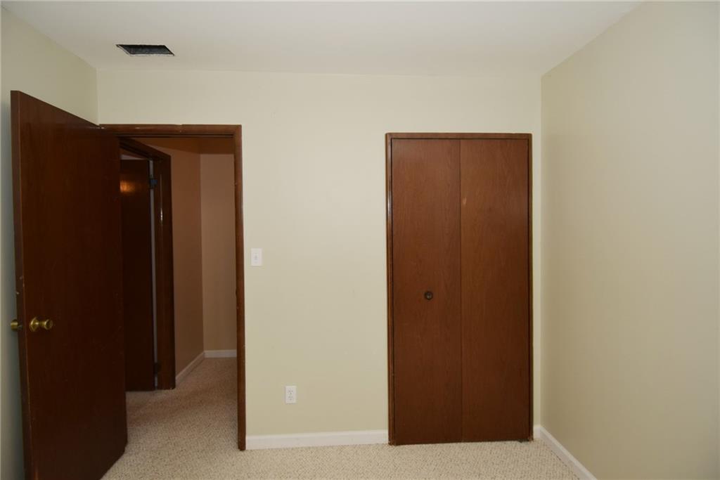 8253 Railroad Road Indianapolis, IN 46217 - Photo 19 of 22 Gallery Image 19