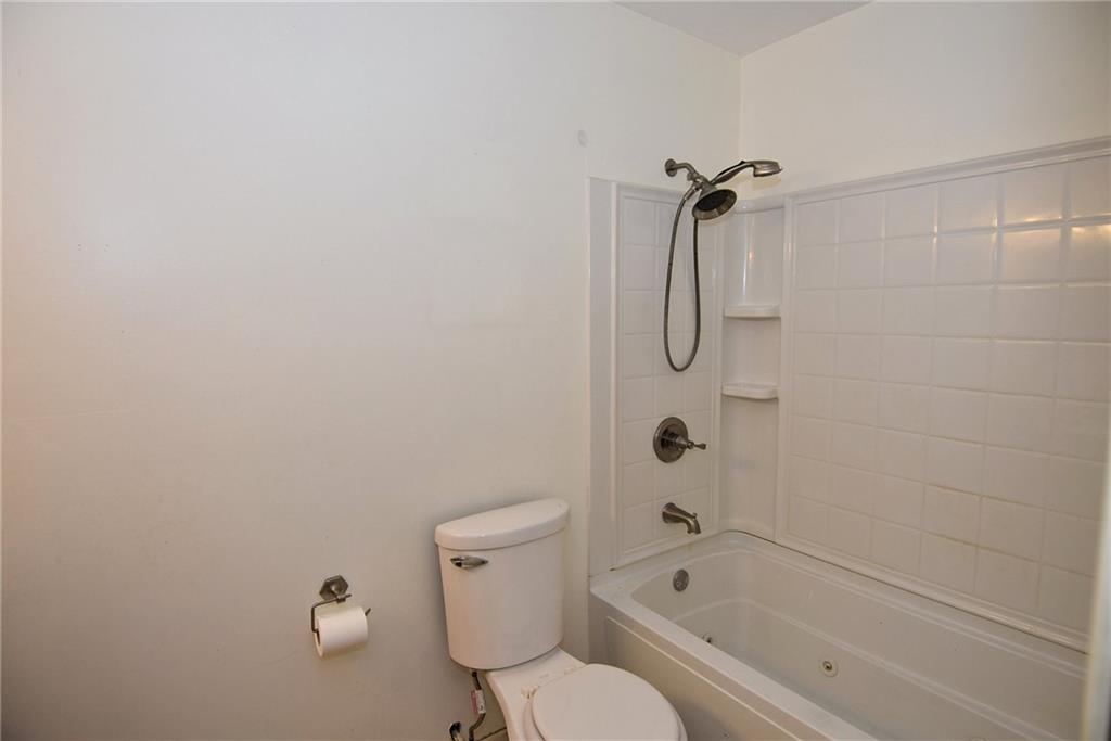 8253 Railroad Road Indianapolis, IN 46217 - Photo 21 of 22 Gallery Image 21