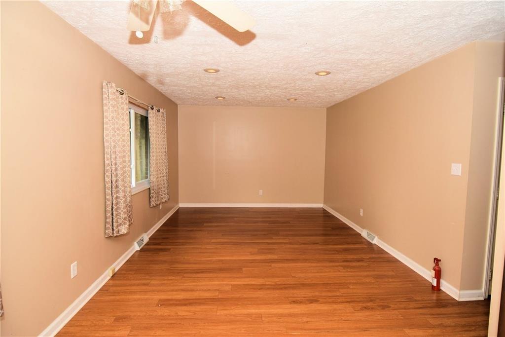 8253 Railroad Road Indianapolis, IN 46217 - Photo 7 of 22 Gallery Image 7