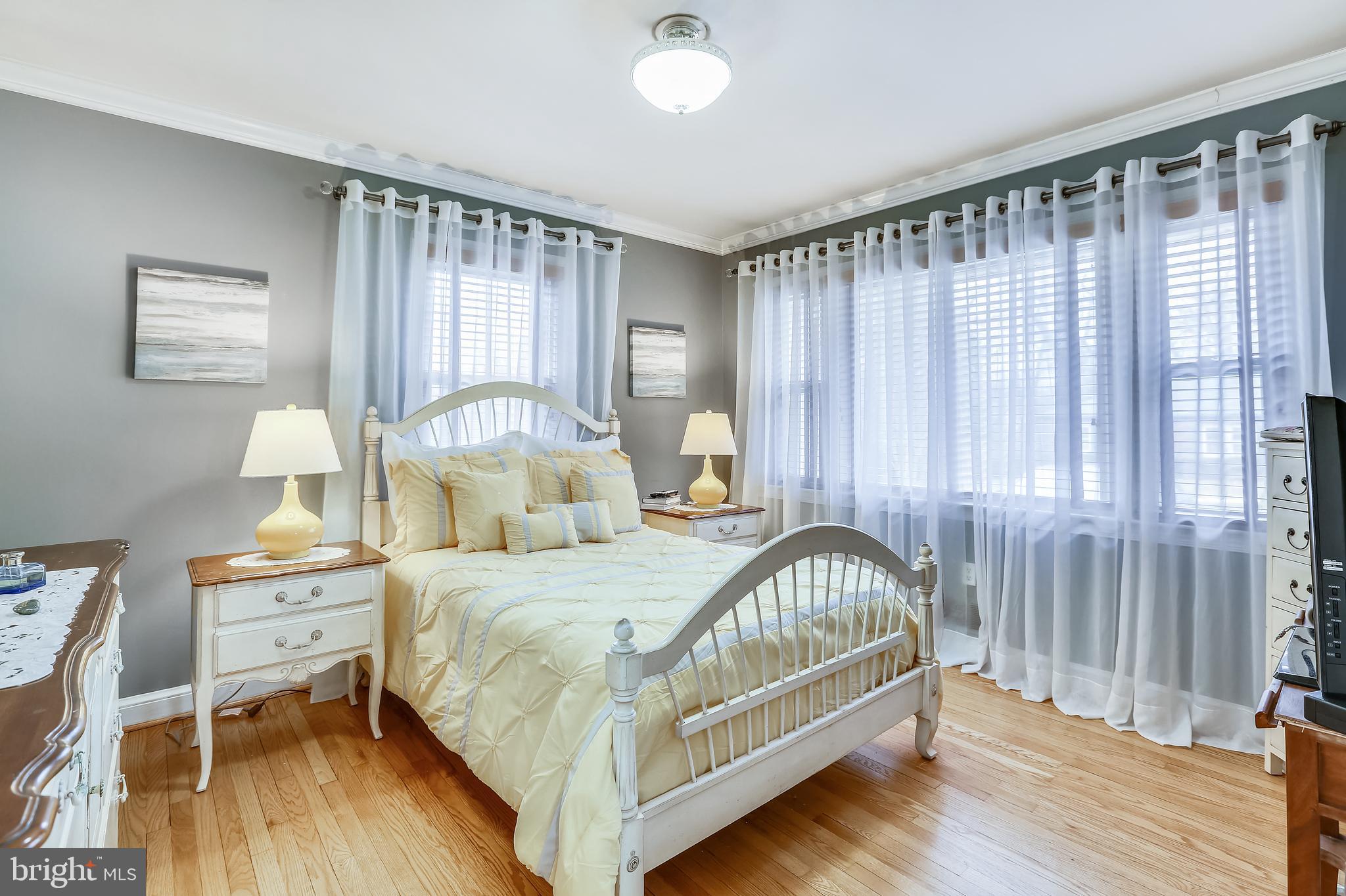 8917 Walden Road Silver Spring, MD 20901 - Photo 15 of 29 Main Level Master Bedroom