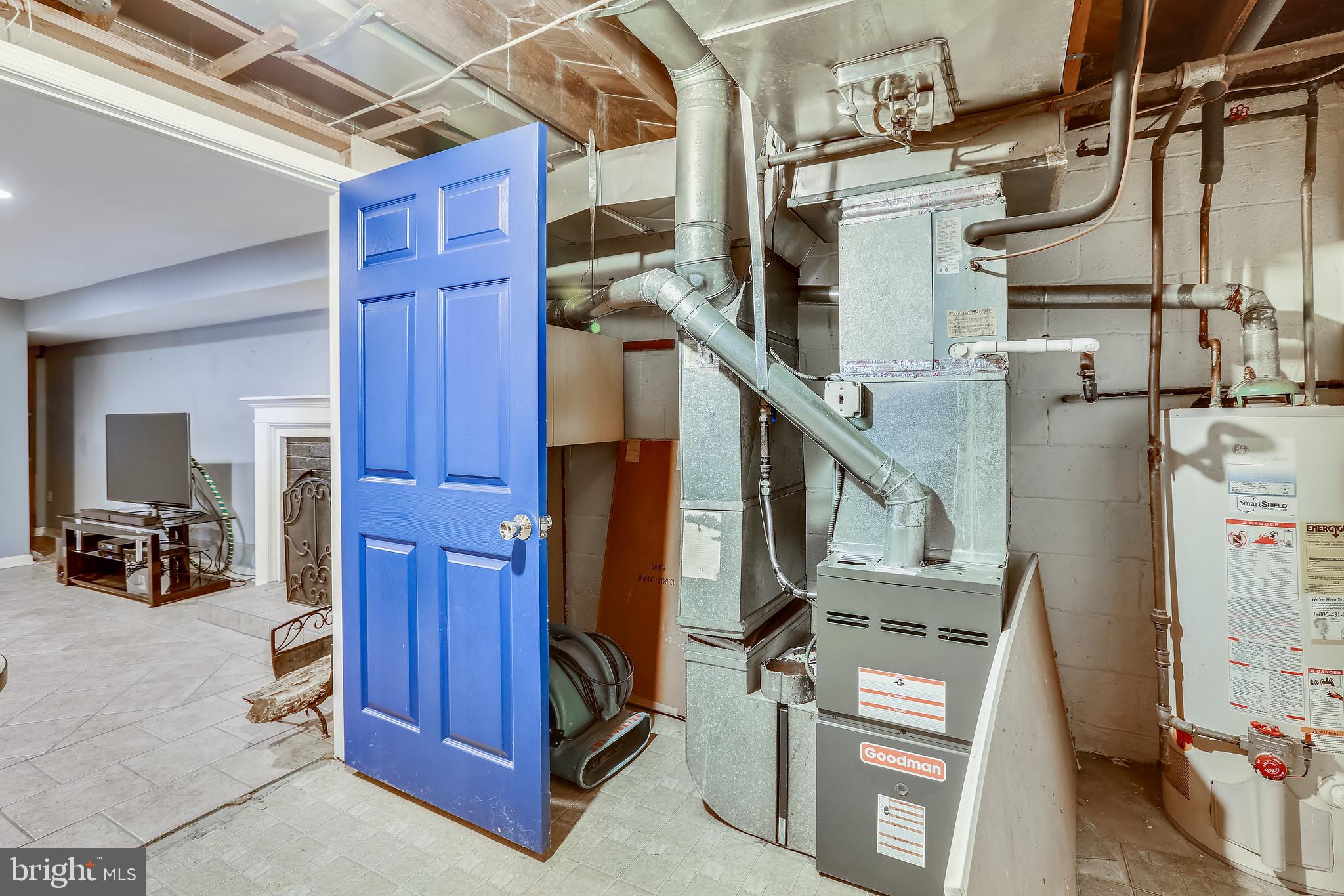 8917 Walden Road Silver Spring, MD 20901 - Photo 29 of 29 Large Utility room with extra storage