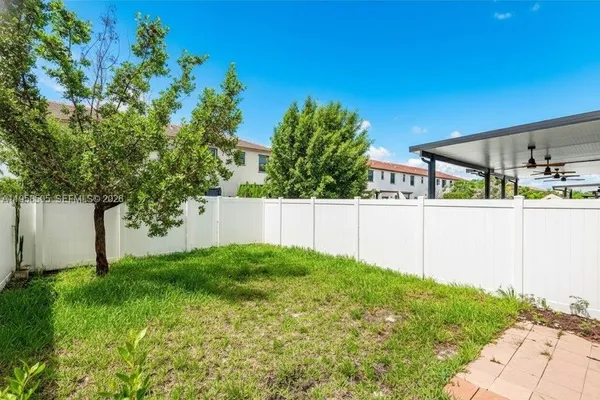$3,450 | 3326 West 112th Street, Unit 3326, Hialeah, FL 33018