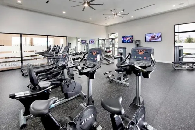 $3,450 | 3326 Northwest 112th Street, Unit 3326, Hialeah, FL 33018