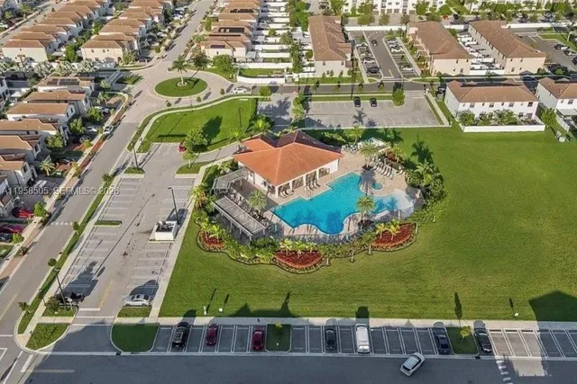 $3,450 | 3326 Northwest 112th Street, Unit 3326, Hialeah, FL 33018